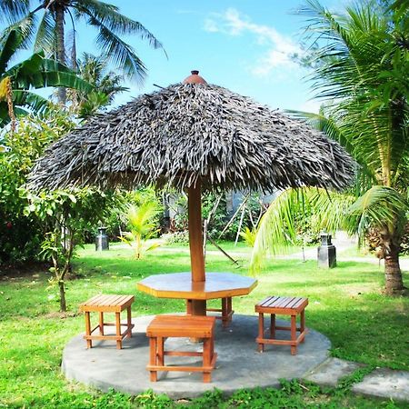 Tiara Homestay Пемутеран Экстерьер фото