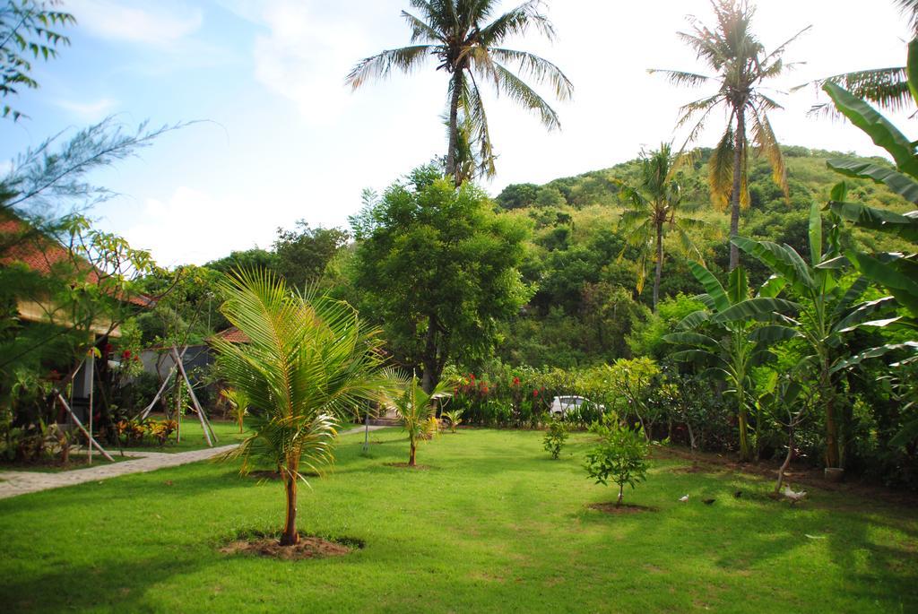 Tiara Homestay Пемутеран Экстерьер фото