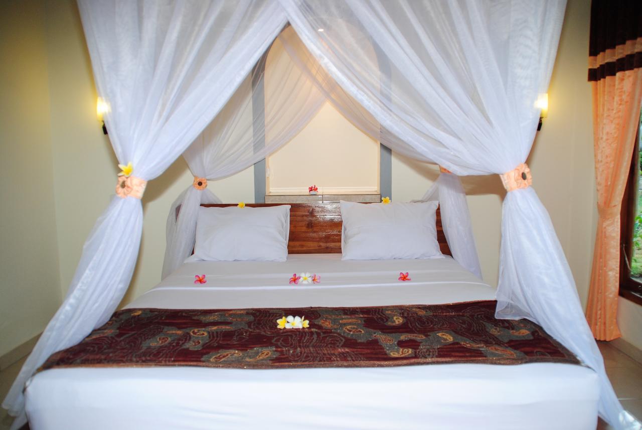Tiara Homestay Пемутеран Экстерьер фото