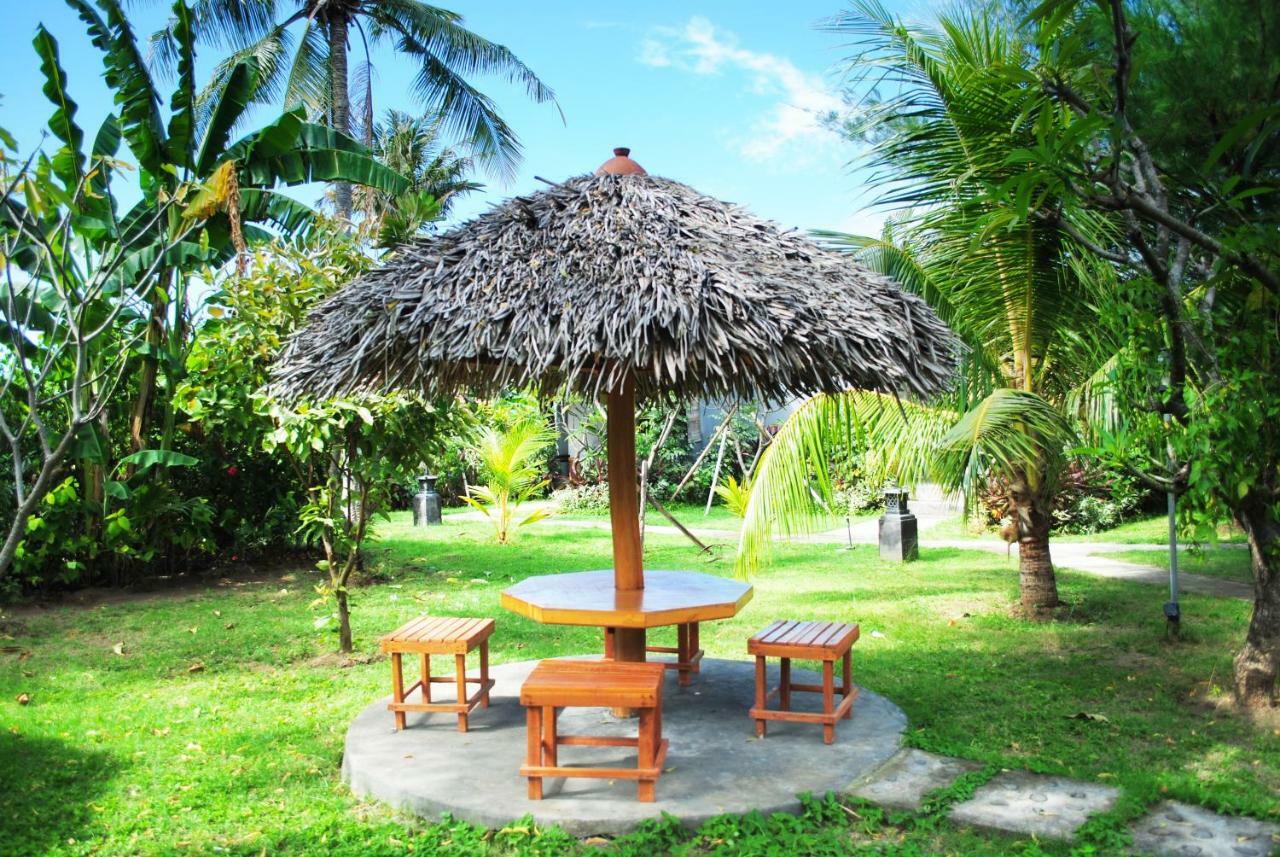 Tiara Homestay Пемутеран Экстерьер фото